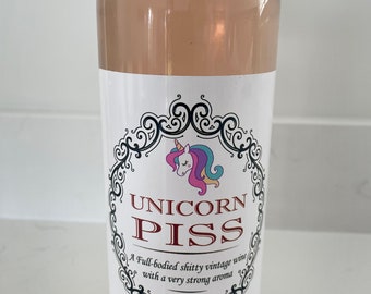 2 x UNICORN P!ss Christmas Funny Novelty Wine Bottle Labels Joke Humour secret santa