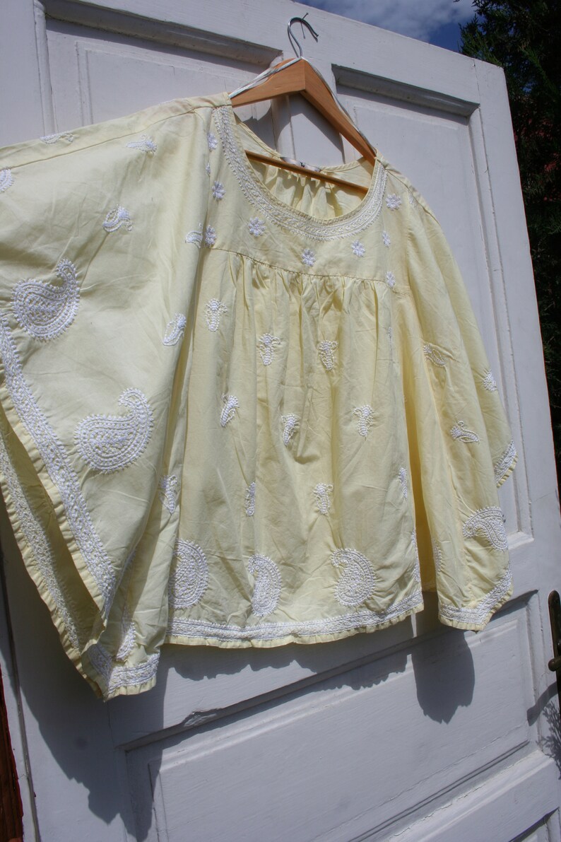 Vintage Hippie Caftan Top Women SM \u2022 Vintage Corn Yellow Caftan \u2022 Yellow Hippie Shirt Women \u2022 Embroidered Summer Blouse \u2022 Batwing Top SM