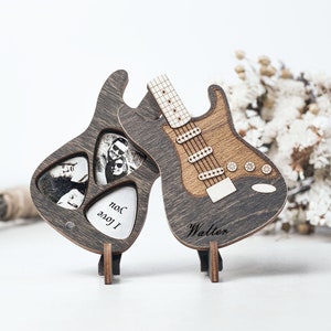 Personalized guitar pick with case, Wooden guitar pick, Personalized pick, Fathers day gift, Guitar pick, Box for guitar picks, Pick case