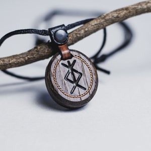 Protection Viking Rune Pendant With Glowing, Rune necklace, Norse necklace, Rune Nordic necklace zdjęcie 6