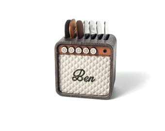 Amplifier Guitar Pick Holder: Personalized Natural Oak Wood