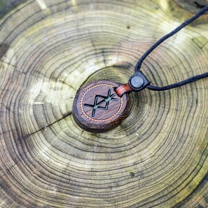 Protection Viking Rune Pendant With Glowing, Rune necklace, Norse necklace, Rune Nordic necklace zdjęcie 7