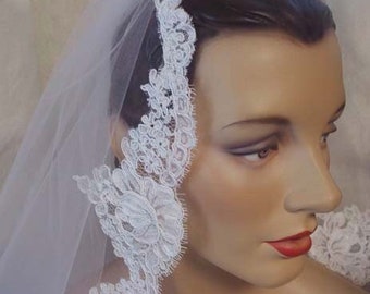 DISCOUNTED Mantilla Bridal Veil ~ White ~ Authentic French Alencon Lace ~ Shoulder Length ~ Comb ~ Wedding Veil ~ Communion