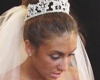 CON DESCUENTO ~ ANTES 425.00 ~ Tiara vintage ~ Perlas y cristales de Swarovski ~ Tiara real brillante ~ Novia ~ Venta de muestra ~ ELIGE blanco o marfil