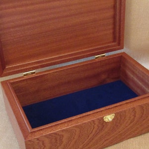 Caja de madera exótica con tapa de bisagra hace una hermosa | Etsy