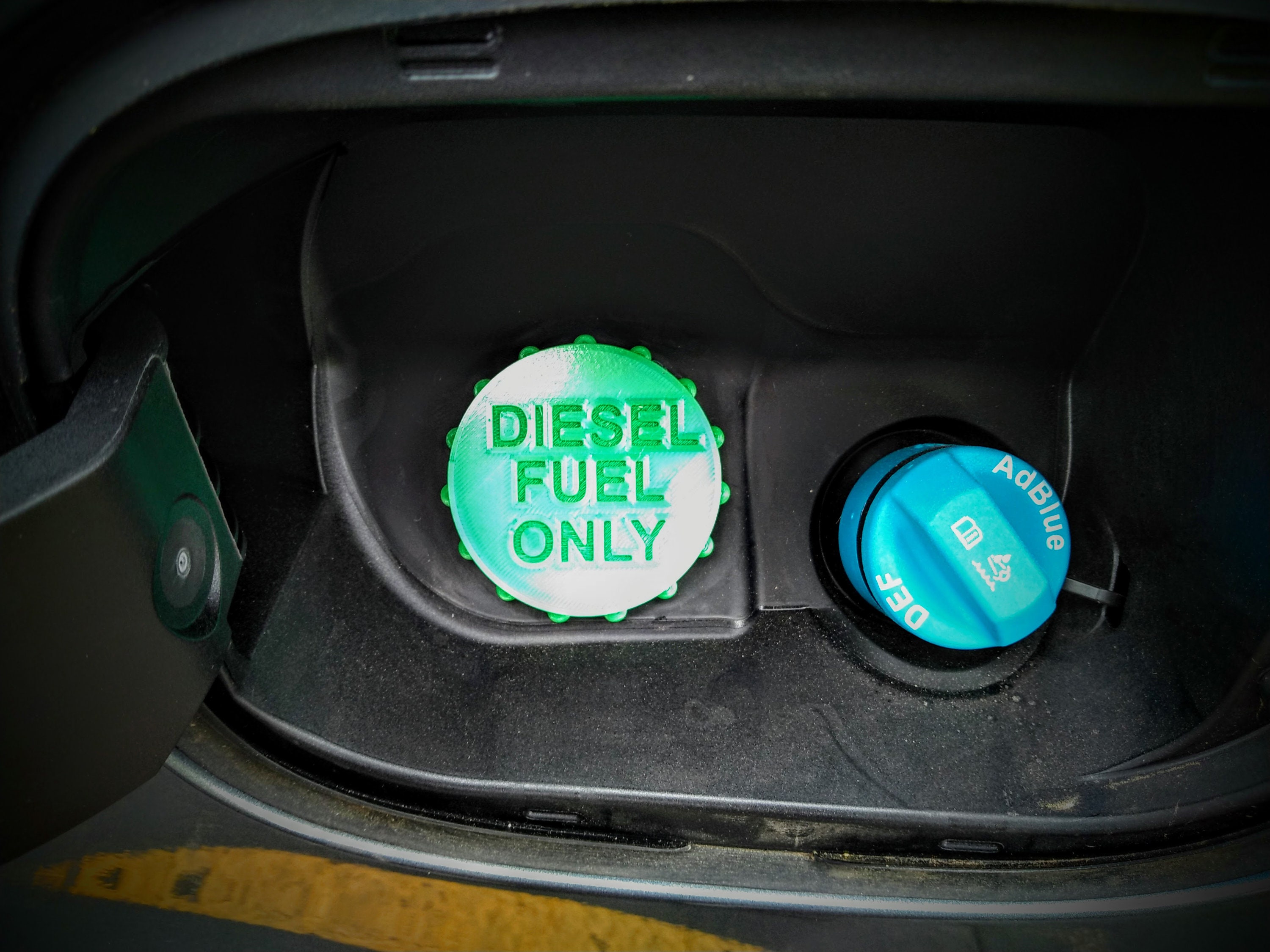 GM General Motors Duramax Capless fuel system cap. Silverado, Sierra …