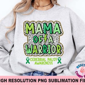 以下が含まれることがあります： 緑と黒の文字で「Mama of a Warrior」と書かれたグレーのスウェットシャツ。緑と白のドット柄の背景。メインテキストの下には「Cerebral Palsy Awareness」というテキストがあり、両側に緑色の意識リボンが付いています。