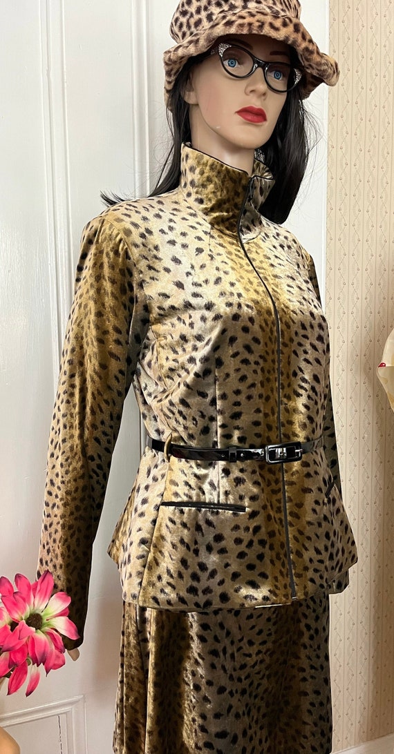 Leopard Print Velvet Skirt Suit Dorothy Schoelen P