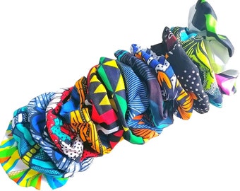 Chouchous - Elastiques à cheveux en tissu wax africain - très colorés avec de nombreuses variantes