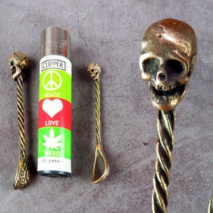 Cucchiaio Micro Skull, cucchiaio souvenir apocalittico fatto a mano, set per fumatori in miniatura, mini cucchiaio per fumatori in bronzo, regalo personalizzato per il giorno del giudizio per i goti