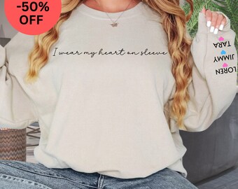 Personalized Mama Sweatshirt with Kid Names on Sleeve, Mothers Day Gift, Birthday Gift for Mom, New Mom Gift, Minimalist Cool Mom Sweater