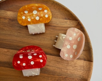 Mushroom Hair Clips (3 Pack): Cottagecore Acrylic Claw Clips