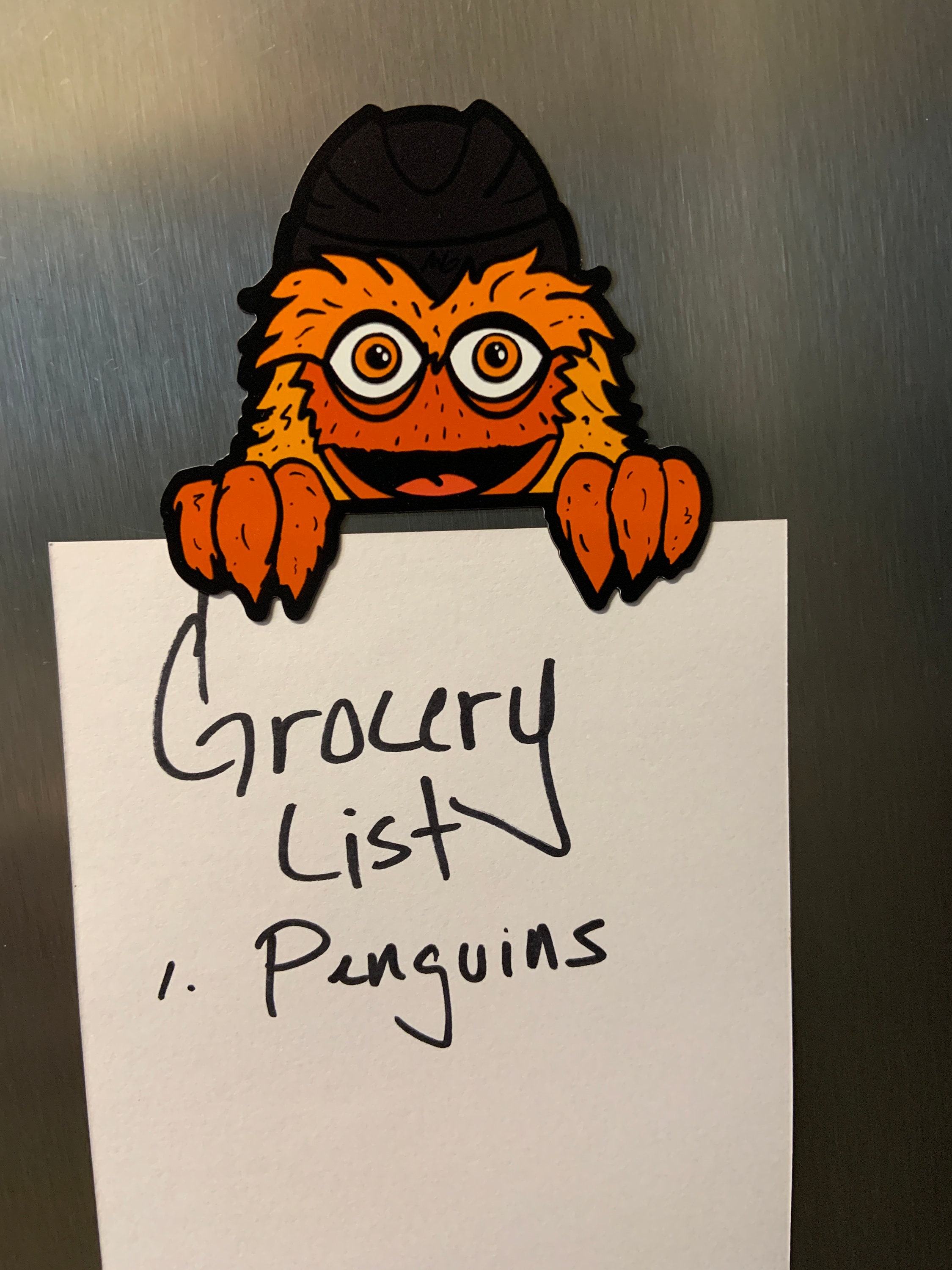 Peeping Gritty Magnet Philadelphia Flyers, Gritty UK