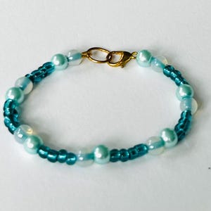 Beaded turquoise and teal bracelet