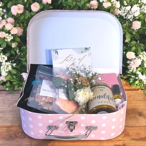 Self Care Gift Box for Women - Spa Gift Set, Relaxation Pamper Box, Birthday Gift, Thinking of You, Get Well Soon, Best Friend Gift-Gift Box