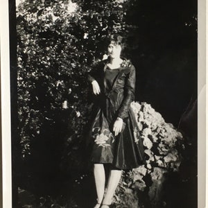 Vintage Photograph of Lady, Antique Photograph, Old Photo, Black and White Picture, Vintage Picture