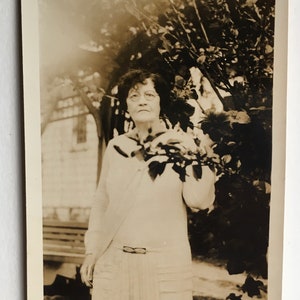 Vintage Photograph of Lady, Antique Photograph, Old Photo, Black and White Picture, Vintage Picture