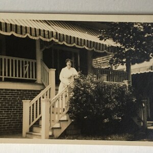 Vintage Photograph of Lady, Antique Photograph, Old Photo, Black and White Picture, Vintage Picture