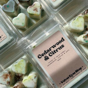Cedarwood & Citrus Soy Wax Melt: Eco-Friendly Shimmer Clamshell