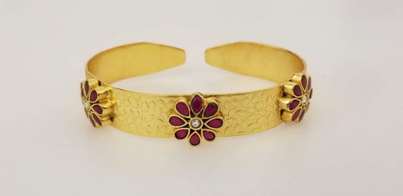 Buy quality 1 gram gold forming designer bracelet mga - bre0034 in Amreli