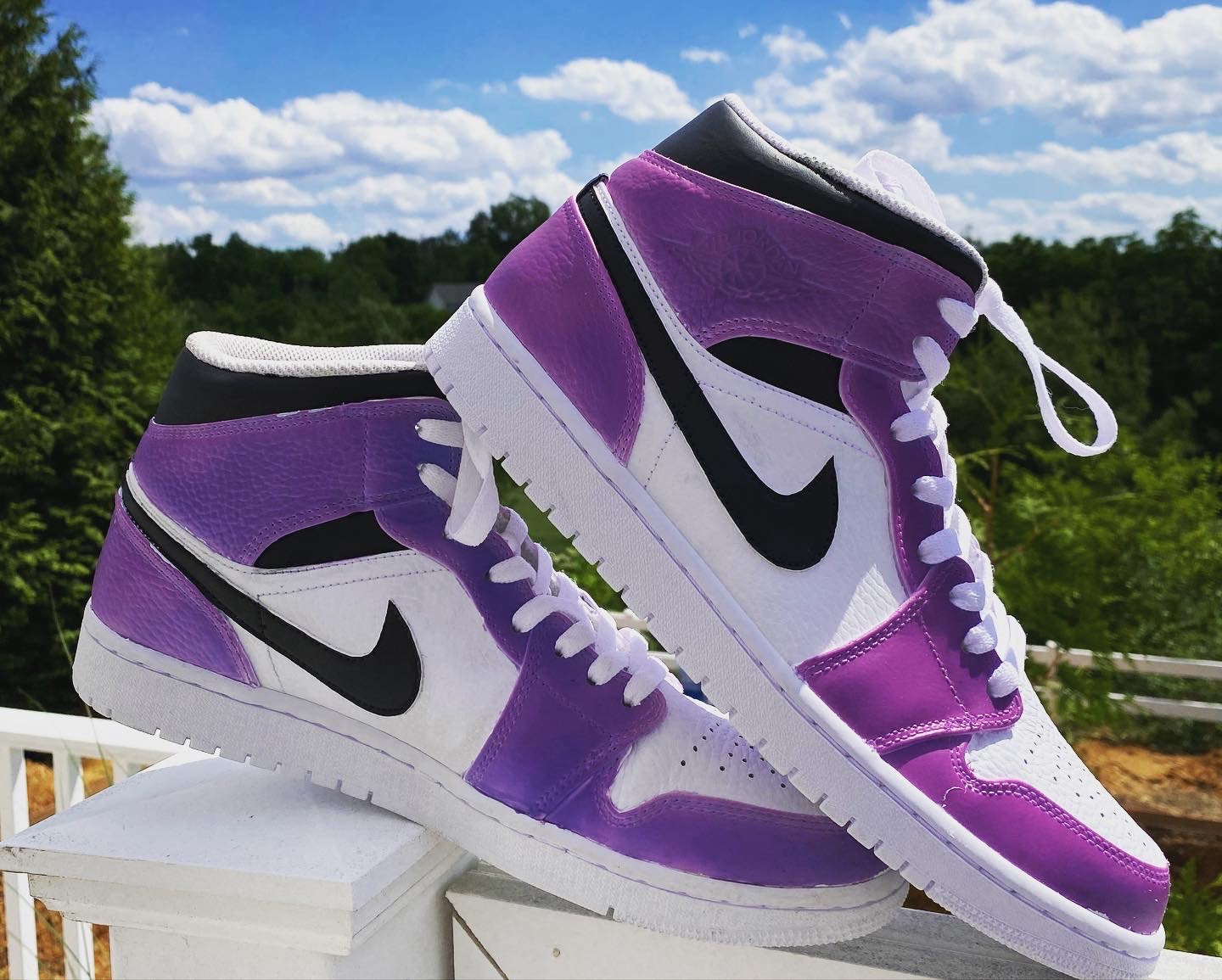 Custom Air Jordan 1 Solar Color Changing Blue to Purple | Etsy