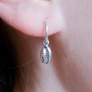 Boucles d’oreilles cerceau avec coquillage 925 argent sterling, cerceaux avec coquille suspendue, boucles d’oreilles Boho Hoop