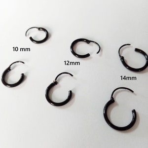 Paire de bagues fines en argent sterling avec bain de ruthénium noir de différents diamètres: 10mm, 12mm, 14mm, 16mm, 18mm ou 20mm