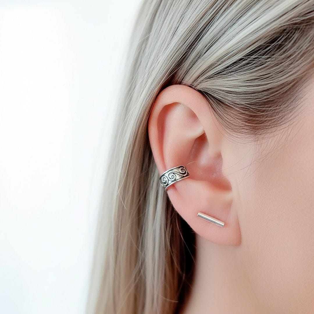 Boucles D'oreilles Chevron Géométrique - Manchettes Non Percées Plaquées Or 14K