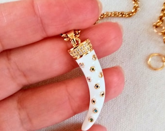 Choker with White Horn, Ethnic Necklace with White and Gold Horn Pendant