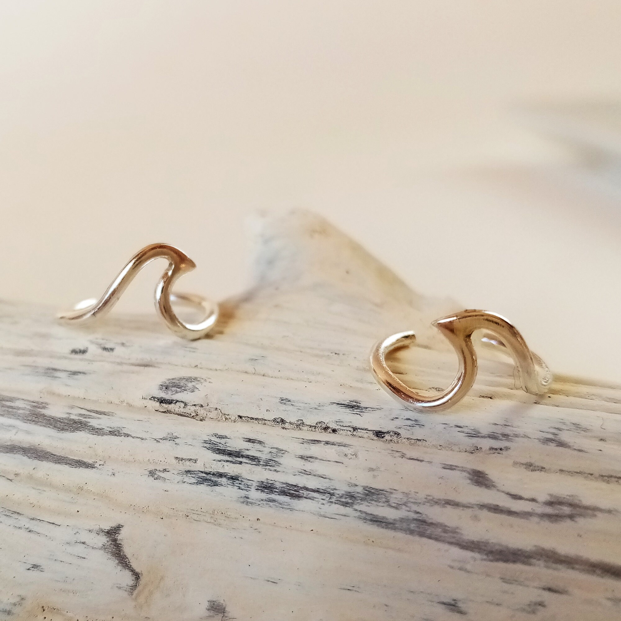アクセサリー Petit Wave PAIR Pierced Earrings Orca Wire Earrings | Hokusai Wave | Cloisonne Jewelry