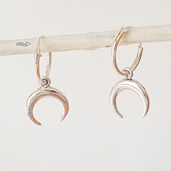 Silver Hoops with Moon, Silver Earrings made up of Hoops with an inverted crescent, 925 Silver Earrings, Silver and Moon Hoops