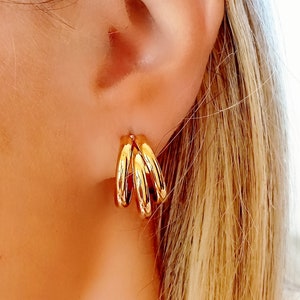 Hoop earrings made up of 3 hoops crimped together, Triple Hoop Earrings made of waterproof hypoallergenic steel, Golden Hoops for Women