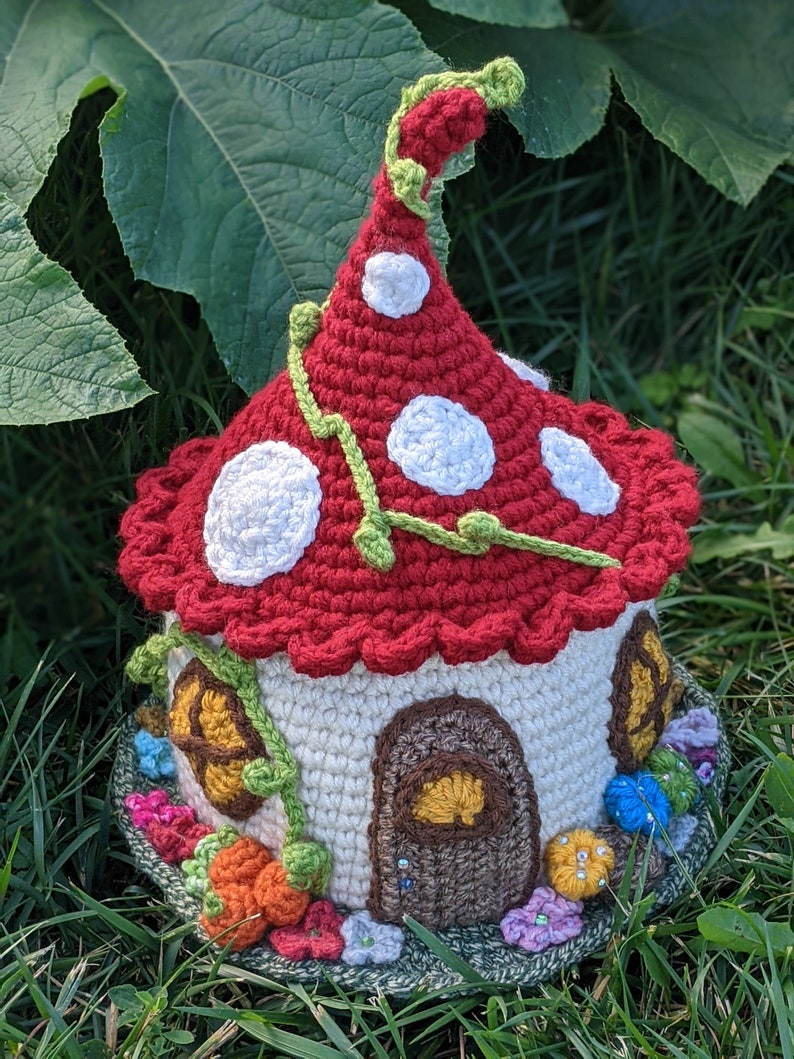 CROCHET PATTERN Enchanted Fairy House Hat image 3