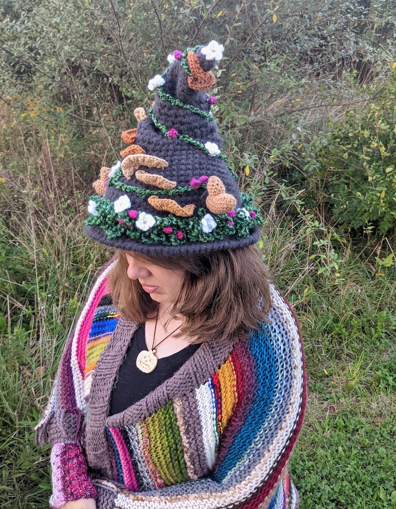 CROCHET PATTERN Bramble Witch Hat image 4