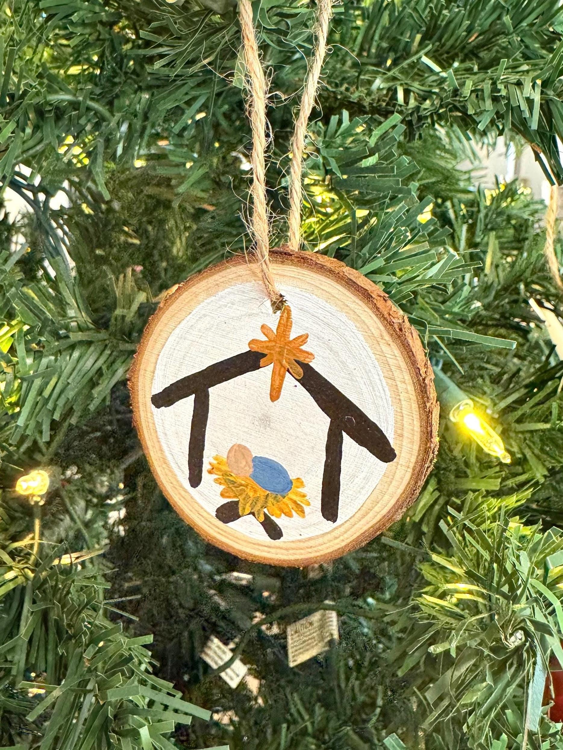 36 Stunning DIY Christmas Tree Decoration Ideas 28 Nativity Scene Wood Slice Christmas Ornament - WHITE