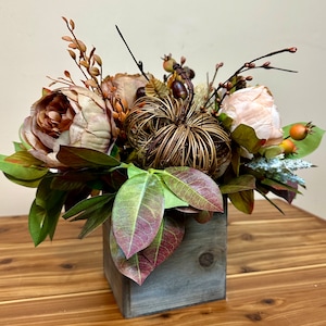 Rustic Flower Arrangment, Brown Fall Flower Arrangement, Fall Flower Arrangement
