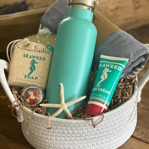 Cesto regalo per gli amanti della spiaggia/Regali costieri/Cesto regalo/Cesti regalo a tema/Relax/Cesti regalo personalizzati/Regali per il mare/Regali per la nautica e la vela/Set spa