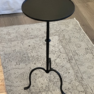 Martini table/Iron accent table/accent tables/Gold iron table/Black iron martini table/Accent furniture/Tables/Iron table/Iron tables/Iron bild 1