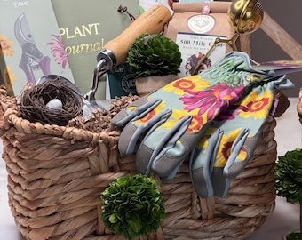 Cesta de regalo de jardinería de lujo: guantes Burgeon y Ball, cuaderno de plantas y té.