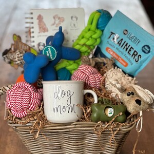 Unleashing Holiday Cheer  Christmas Dog Gift Baskets