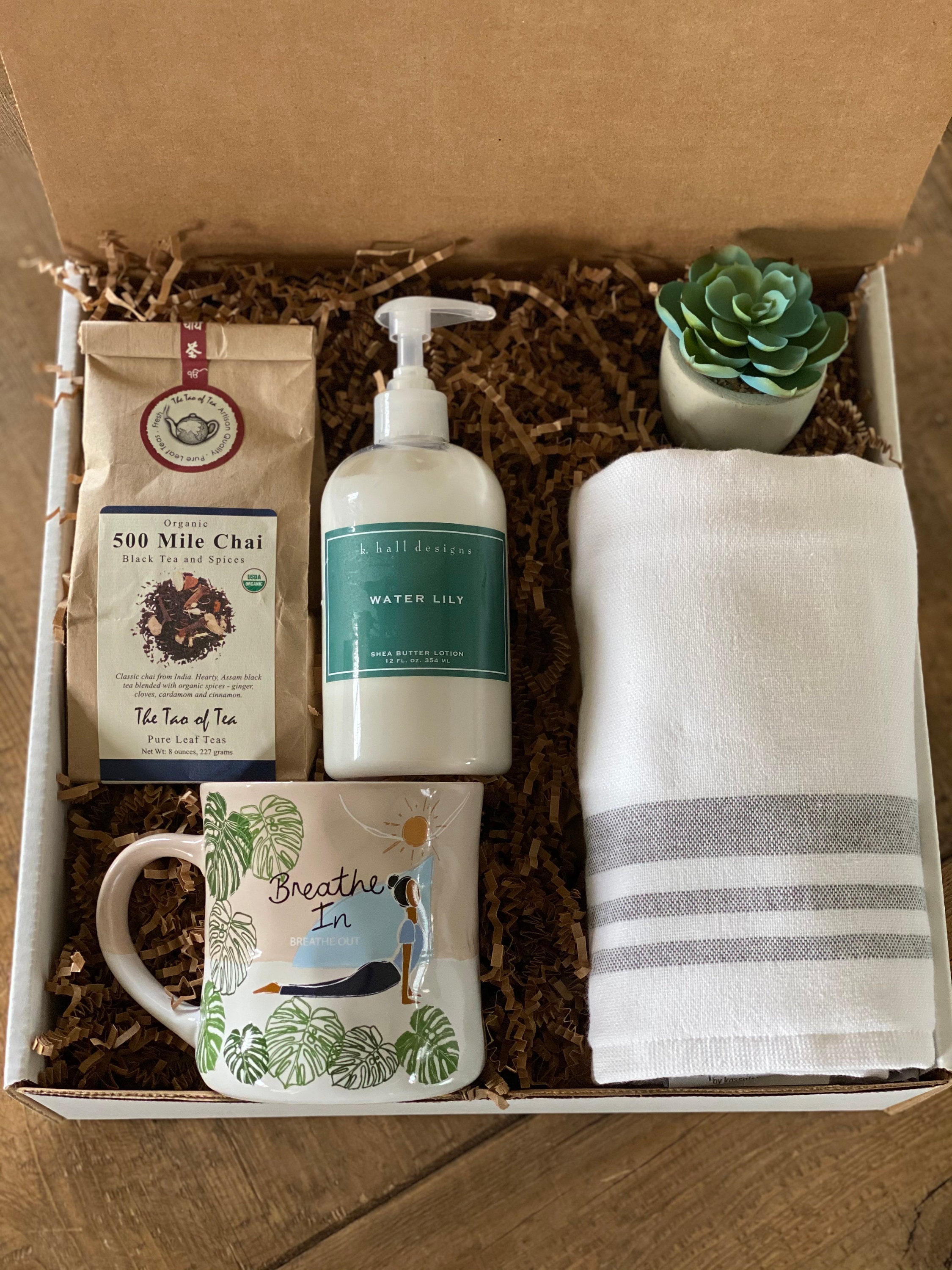 Yoga gift box/Yoga/Yoga mom gift box/wellness gift/spa/Themed Etsy