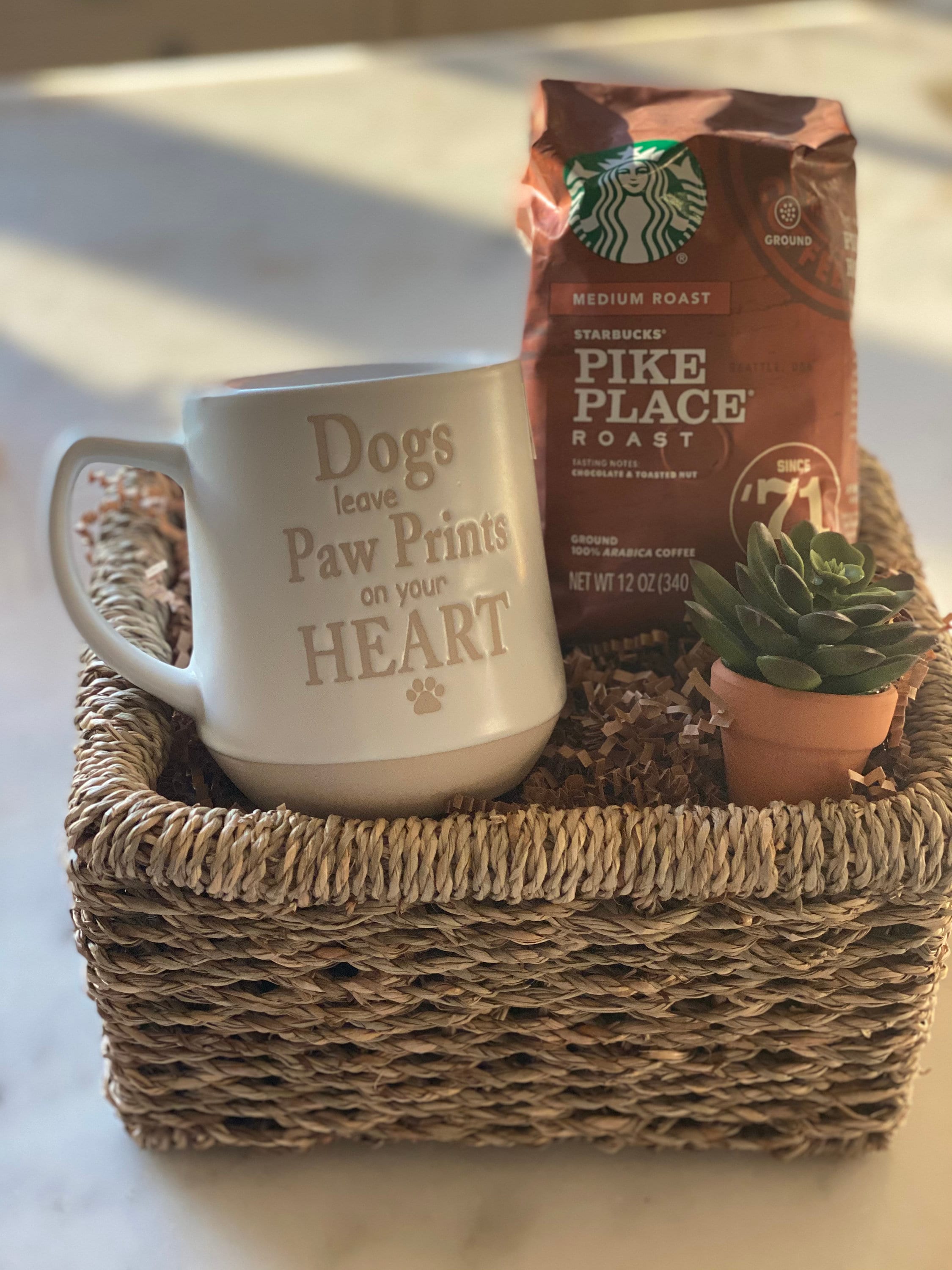 Dog lover gift/Dog themed gifts/Dog mom/Gift basket/Themed Etsy