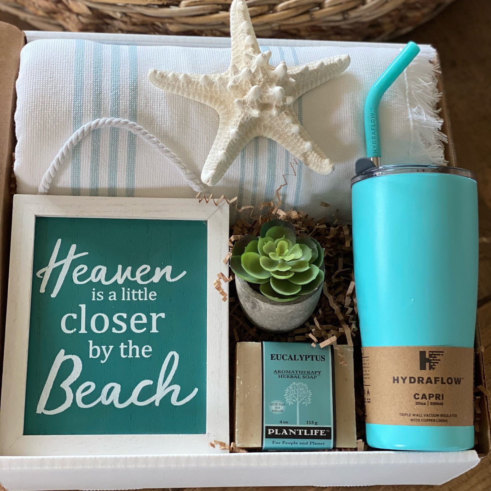 coastal-gift-box-beach-lover-etsy