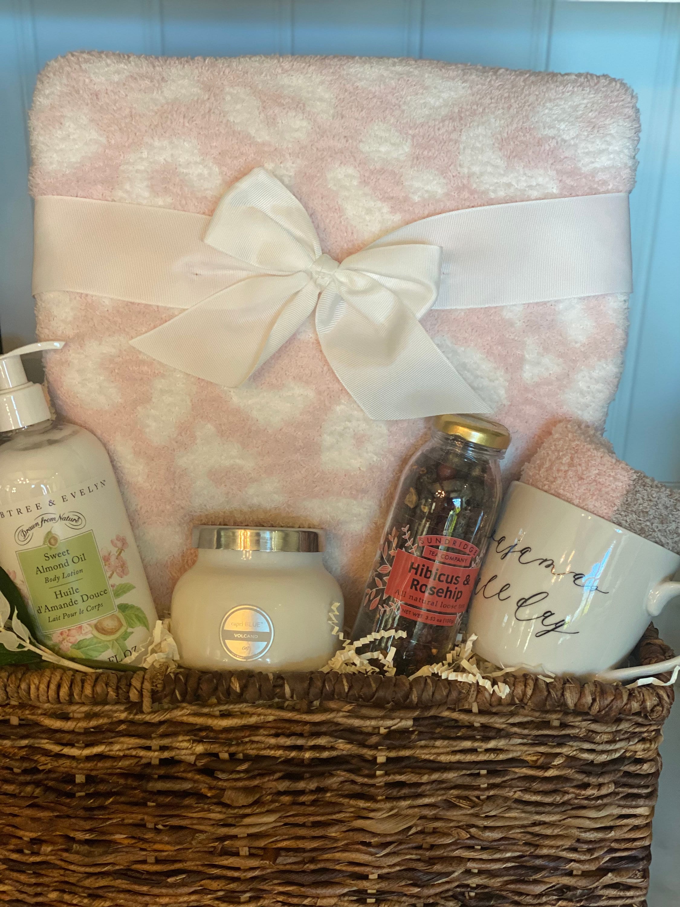 Cozy Blanket Gift Basket/pajamas All Day Gift Basket/get Well Etsy UK
