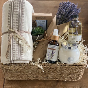 Lavender gift basket/Luxury Spa lover gift/Wellness gift/Themed gift baskets/Gift Basket/Get Well soon/Relax/Unwind/Retirement/Peace/Prayers