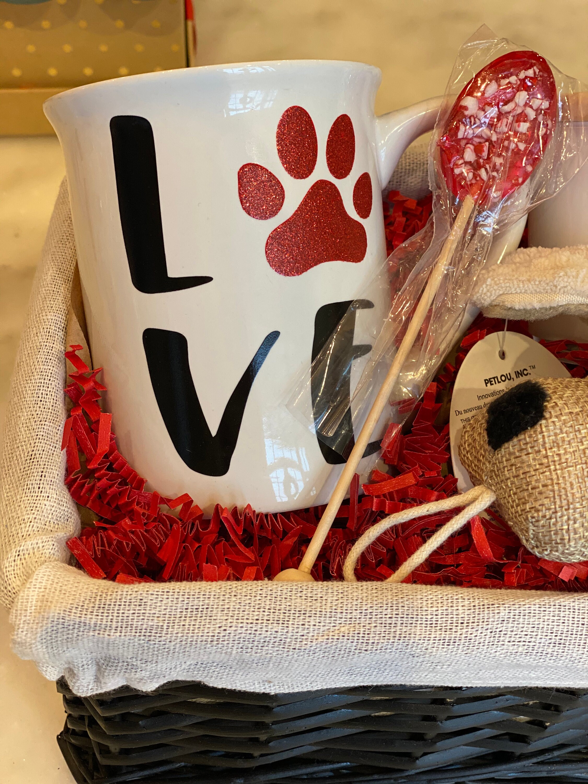 Dog lover gift basket/Valentines day gift basket/Dog mom /Dog Etsy