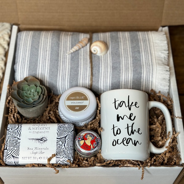 Beach Theme Gift 60+ Gift Ideas for 2024