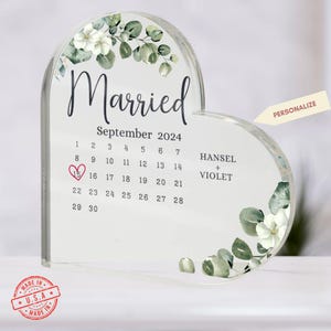 Personalized Wedding Gift, Married Calendar Acrylic Plaque, Custom Wedding Gift for Couple, Marriage Date Gift for Couple, Wedding Keepsake
