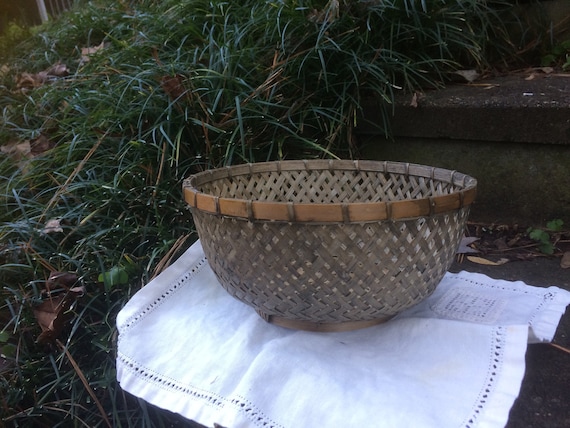 10 SALE Open weave Classic Basket Round W Raised Footing. Lovely Muted green Caning W Caramel Band. Ideal Size Etsy