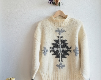 Vintage  Liz Sport Women Snowflacke  Wool Blend Sweater size S. Acrylic/Wool/Polyester.